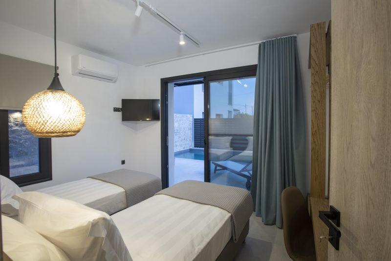 Seascape Villas Vassiliki - Beachfront Villas Buitenkant foto